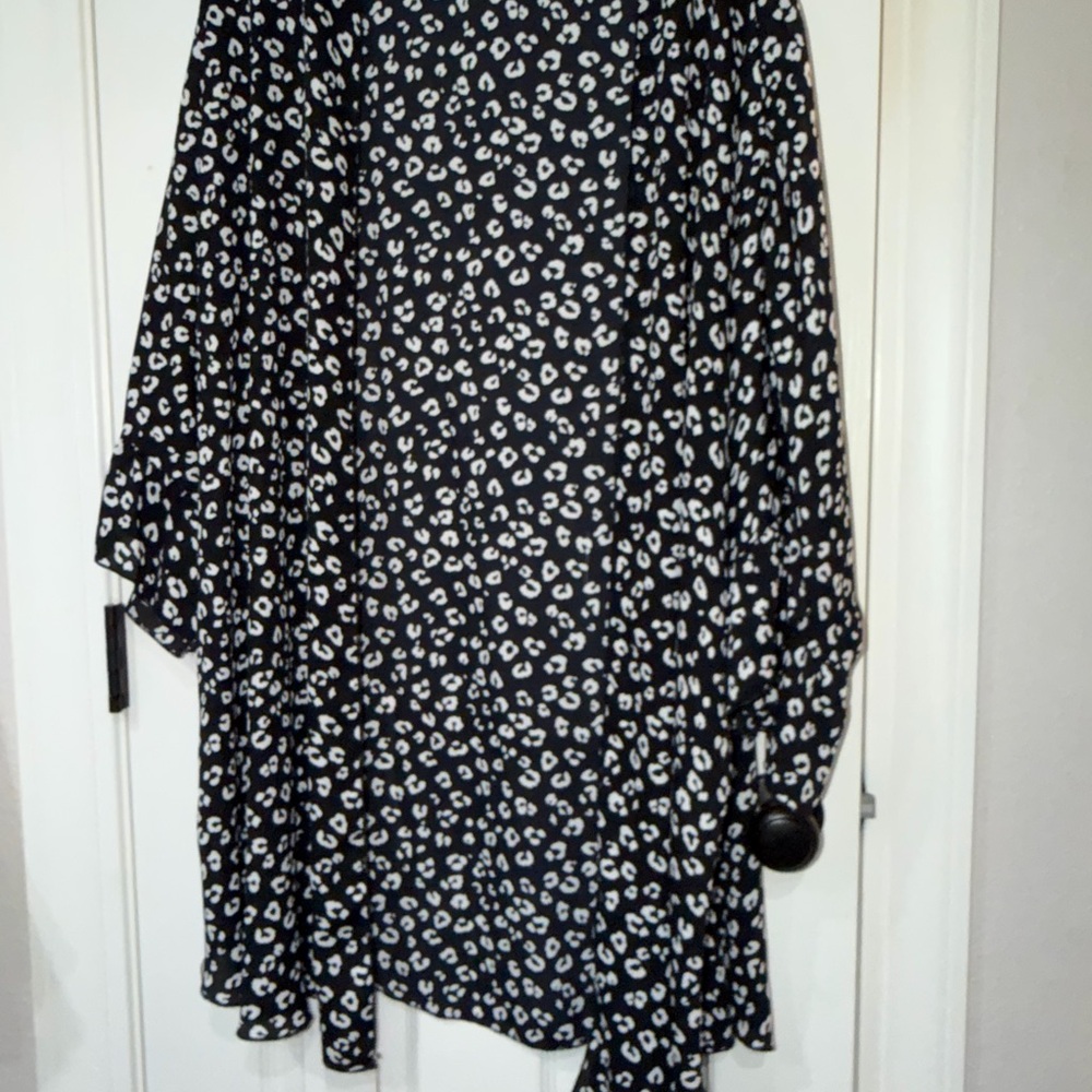 Women's Black and White Leopard Print Cardigan